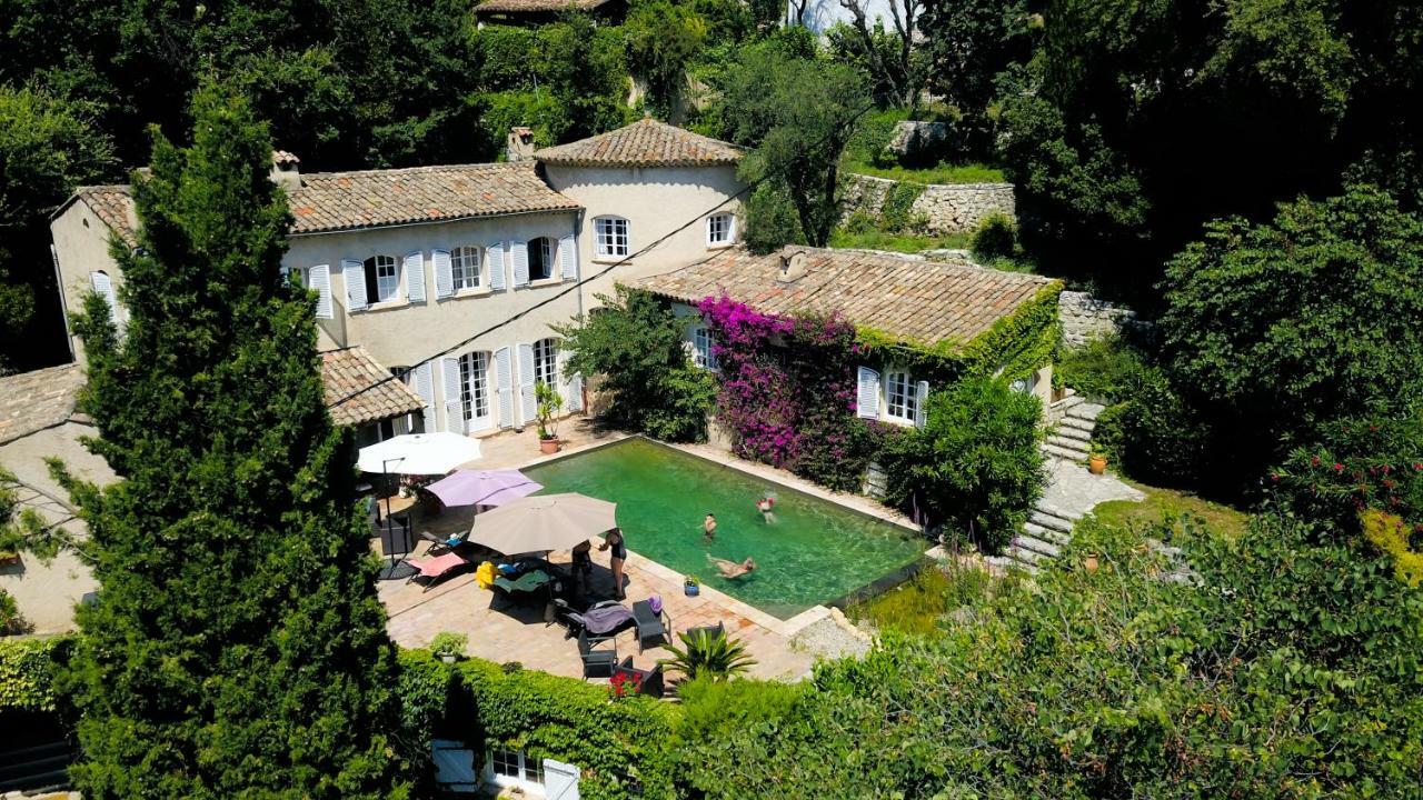 Le Mazet De Tourrettes Bed and Breakfast Εξωτερικό φωτογραφία